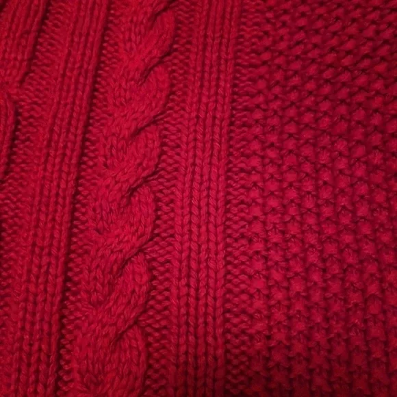 Gap Kids Russian Red Cable Knit  3 Button Sweater with Faux Fur Lined Collar - Picture 8 of 13